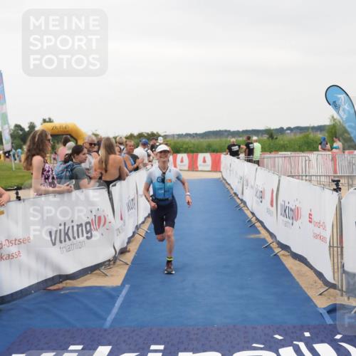 22.06.2025 - Viking Triathlon MichiJ http://msf.ph/oto/8082116 22.06.2025 16:00:22 Ziel 154 meine-sportfotos.de