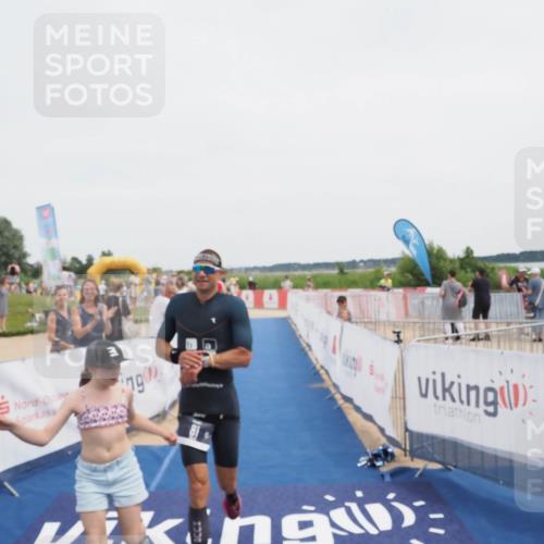 22.06.2025 - Viking Triathlon MichiJ http://msf.ph/oto/8082118 22.06.2025 14:30:37 Ziel 81 meine-sportfotos.de