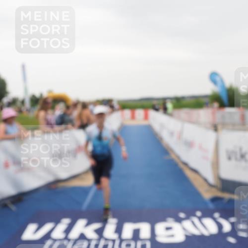 22.06.2025 - Viking Triathlon MichiJ http://msf.ph/oto/8082138 22.06.2025 16:00:23 Ziel 154 meine-sportfotos.de