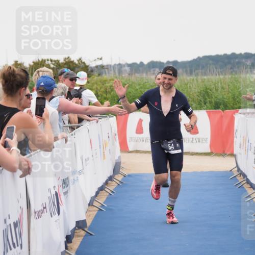 22.06.2025 - Viking Triathlon MichiJ http://msf.ph/oto/8082168 22.06.2025 16:01:07 Ziel 54, 378 meine-sportfotos.de