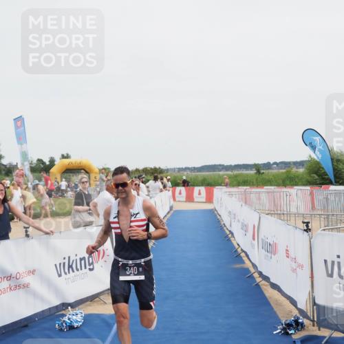 22.06.2025 - Viking Triathlon MichiJ http://msf.ph/oto/8082345 22.06.2025 14:31:11 Ziel 340 meine-sportfotos.de