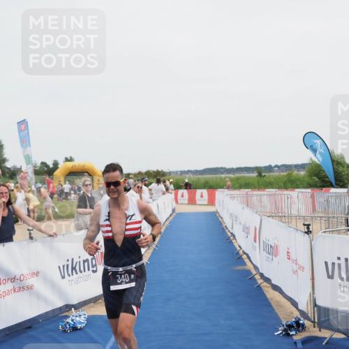 22.06.2025 - Viking Triathlon MichiJ http://msf.ph/oto/8082349 22.06.2025 14:31:12 Ziel 340 meine-sportfotos.de