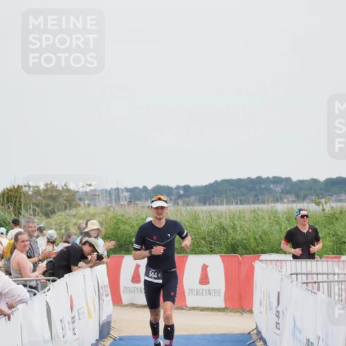 22.06.2025 - Viking Triathlon MichiJ http://msf.ph/oto/8082385 22.06.2025 14:33:04 Ziel 544 meine-sportfotos.de