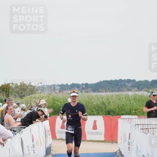 22.06.2025 - Viking Triathlon MichiJ http://msf.ph/oto/8082392 22.06.2025 14:33:04 Ziel 544 meine-sportfotos.de