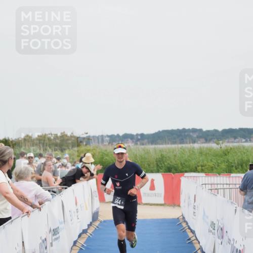 22.06.2025 - Viking Triathlon MichiJ http://msf.ph/oto/8082432 22.06.2025 14:33:05 Ziel 544 meine-sportfotos.de
