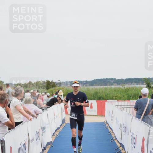 22.06.2025 - Viking Triathlon MichiJ http://msf.ph/oto/8082461 22.06.2025 14:33:05 Ziel 544 meine-sportfotos.de