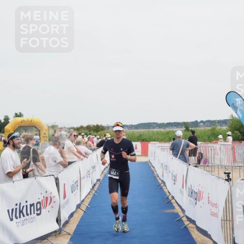 22.06.2025 - Viking Triathlon MichiJ http://msf.ph/oto/8082526 22.06.2025 14:33:07 Ziel 90, 544 meine-sportfotos.de