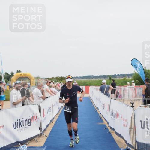 22.06.2025 - Viking Triathlon MichiJ http://msf.ph/oto/8082544 22.06.2025 14:33:07 Ziel 90, 544 meine-sportfotos.de