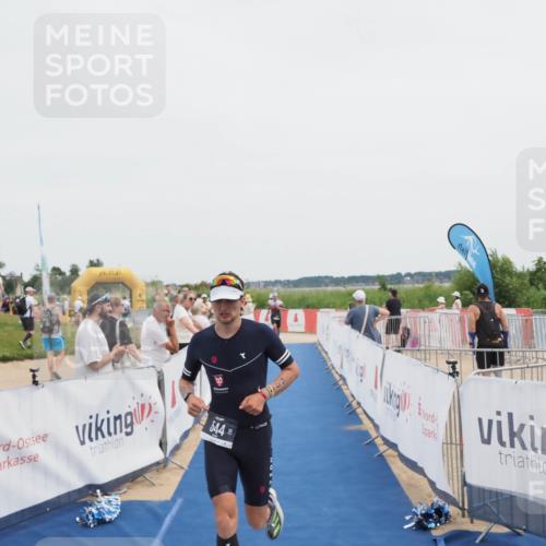 22.06.2025 - Viking Triathlon MichiJ http://msf.ph/oto/8082573 22.06.2025 14:33:08 Ziel 90, 544 meine-sportfotos.de