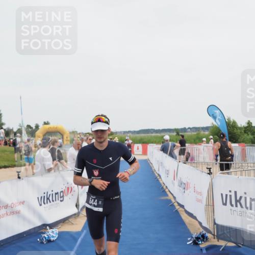 22.06.2025 - Viking Triathlon MichiJ http://msf.ph/oto/8082584 22.06.2025 14:33:08 Ziel 90, 544 meine-sportfotos.de