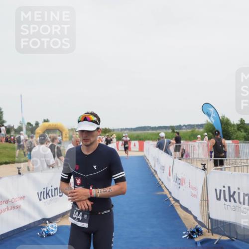 22.06.2025 - Viking Triathlon MichiJ http://msf.ph/oto/8082594 22.06.2025 14:33:08 Ziel 90, 544 meine-sportfotos.de