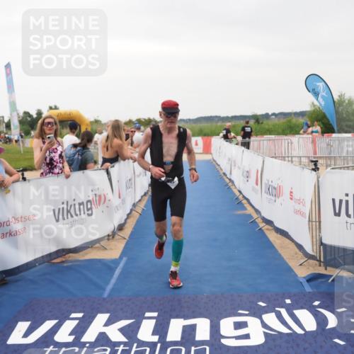 22.06.2025 - Viking Triathlon MichiJ http://msf.ph/oto/8082670 22.06.2025 16:01:37 Ziel 291, 543 meine-sportfotos.de