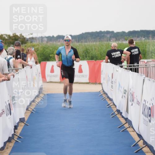 22.06.2025 - Viking Triathlon MichiJ http://msf.ph/oto/8082758 22.06.2025 16:01:44 Ziel 121 meine-sportfotos.de