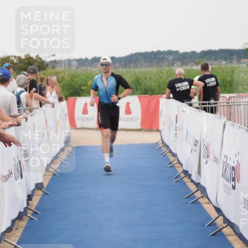 22.06.2025 - Viking Triathlon MichiJ http://msf.ph/oto/8082763 22.06.2025 16:01:44 Ziel 121 meine-sportfotos.de