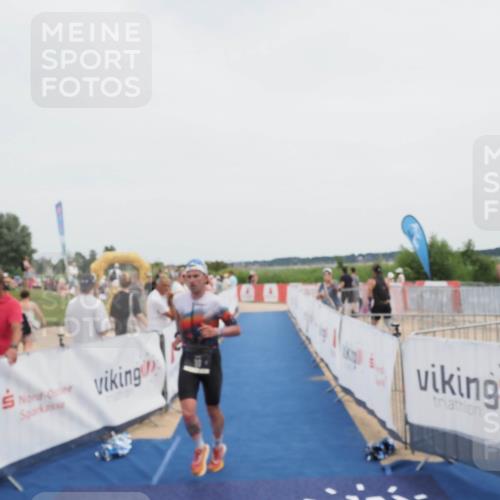 22.06.2025 - Viking Triathlon MichiJ http://msf.ph/oto/8082766 22.06.2025 14:33:13 Ziel 90 meine-sportfotos.de