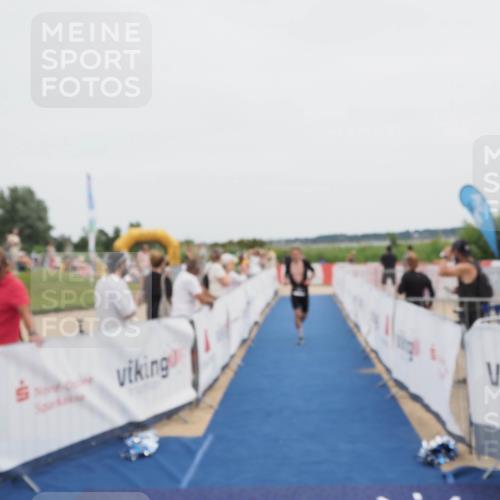 22.06.2025 - Viking Triathlon MichiJ http://msf.ph/oto/8082786 22.06.2025 14:33:44 Ziel 152, 189 meine-sportfotos.de