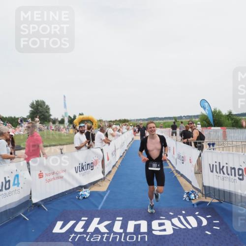 22.06.2025 - Viking Triathlon MichiJ http://msf.ph/oto/8082897 22.06.2025 14:33:46 Ziel 152, 189 meine-sportfotos.de