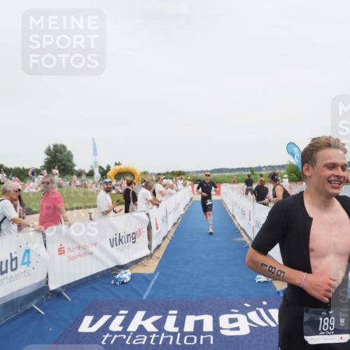 22.06.2025 - Viking Triathlon MichiJ http://msf.ph/oto/8082908 22.06.2025 14:33:47 Ziel 152, 189 meine-sportfotos.de