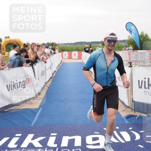 22.06.2025 - Viking Triathlon MichiJ http://msf.ph/oto/8082921 22.06.2025 16:01:48 Ziel 121 meine-sportfotos.de