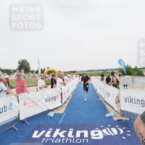 22.06.2025 - Viking Triathlon MichiJ http://msf.ph/oto/8082924 22.06.2025 14:33:47 Ziel 152, 189 meine-sportfotos.de