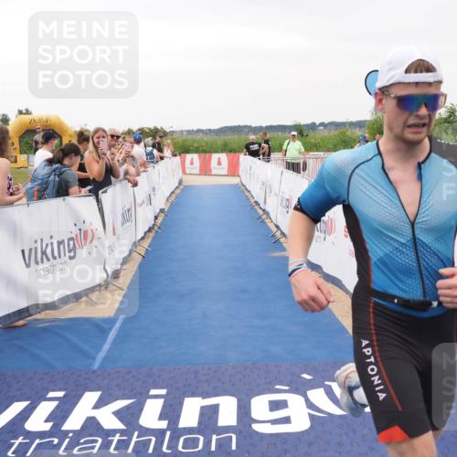 22.06.2025 - Viking Triathlon MichiJ http://msf.ph/oto/8082939 22.06.2025 16:01:48 Ziel 121 meine-sportfotos.de