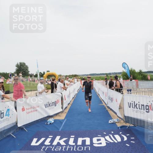 22.06.2025 - Viking Triathlon MichiJ http://msf.ph/oto/8082950 22.06.2025 14:33:48 Ziel 152, 189 meine-sportfotos.de