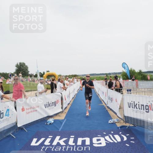 22.06.2025 - Viking Triathlon MichiJ http://msf.ph/oto/8082955 22.06.2025 14:33:48 Ziel 152, 189 meine-sportfotos.de