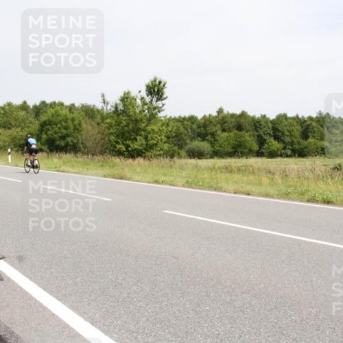 22.06.2025 - Viking Triathlon Yannick Fuchs http://msf.ph/oto/8083320 22.06.2025 12:57:29 Radfahren 121 meine-sportfotos.de