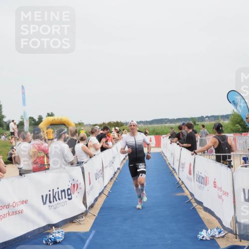 22.06.2025 - Viking Triathlon MichiJ http://msf.ph/oto/8083385 22.06.2025 14:40:43 Ziel 444 meine-sportfotos.de