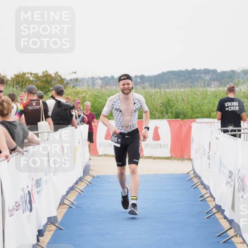22.06.2025 - Viking Triathlon MichiJ http://msf.ph/oto/8083489 22.06.2025 16:10:22 Ziel 290, 396, 605 meine-sportfotos.de