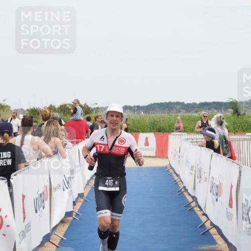 22.06.2025 - Viking Triathlon MichiJ http://msf.ph/oto/8083522 22.06.2025 14:49:08 Ziel 416 meine-sportfotos.de
