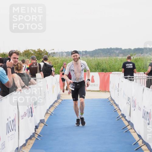 22.06.2025 - Viking Triathlon MichiJ http://msf.ph/oto/8083529 22.06.2025 16:10:22 Ziel 290, 396, 605 meine-sportfotos.de