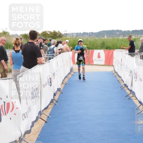 22.06.2025 - Viking Triathlon MichiJ http://msf.ph/oto/8083608 22.06.2025 16:17:39 Ziel 489 meine-sportfotos.de