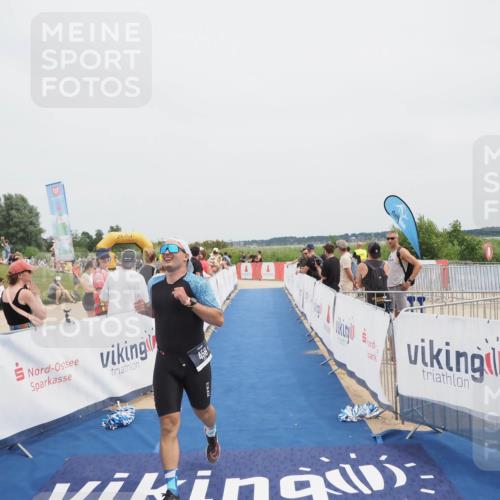 22.06.2025 - Viking Triathlon MichiJ http://msf.ph/oto/8083635 22.06.2025 14:41:12 Ziel 458 meine-sportfotos.de