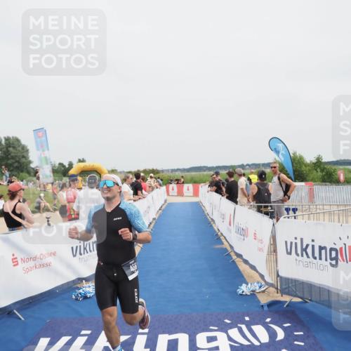 22.06.2025 - Viking Triathlon MichiJ http://msf.ph/oto/8083644 22.06.2025 14:41:12 Ziel 458 meine-sportfotos.de