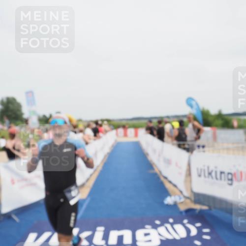 22.06.2025 - Viking Triathlon MichiJ http://msf.ph/oto/8083656 22.06.2025 14:41:12 Ziel 458 meine-sportfotos.de
