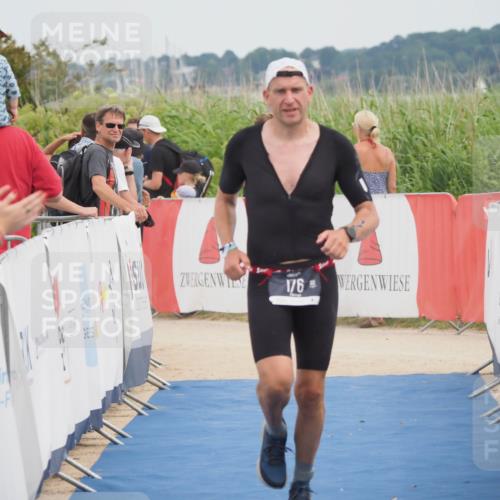 22.06.2025 - Viking Triathlon MichiJ http://msf.ph/oto/8083674 22.06.2025 14:49:34 Ziel 176 meine-sportfotos.de