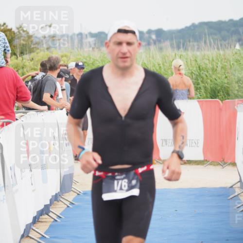 22.06.2025 - Viking Triathlon MichiJ http://msf.ph/oto/8083763 22.06.2025 14:49:35 Ziel 176 meine-sportfotos.de