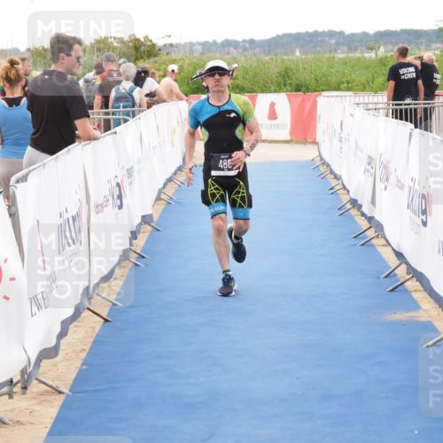 22.06.2025 - Viking Triathlon MichiJ http://msf.ph/oto/8083795 22.06.2025 16:17:42 Ziel 489 meine-sportfotos.de