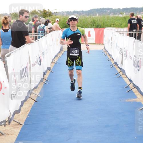 22.06.2025 - Viking Triathlon MichiJ http://msf.ph/oto/8083809 22.06.2025 16:17:42 Ziel 489 meine-sportfotos.de