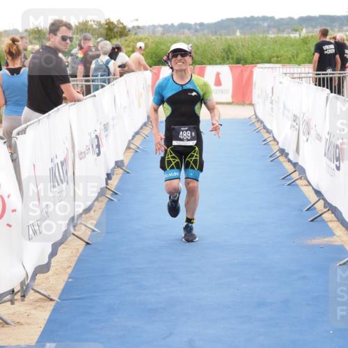 22.06.2025 - Viking Triathlon MichiJ http://msf.ph/oto/8083814 22.06.2025 16:17:42 Ziel 489 meine-sportfotos.de