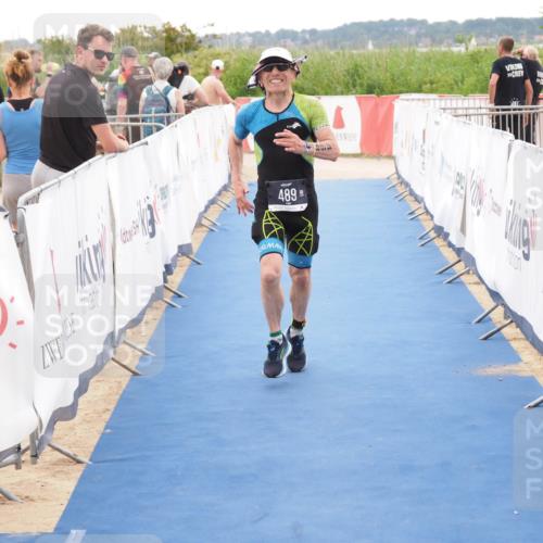 22.06.2025 - Viking Triathlon MichiJ http://msf.ph/oto/8083821 22.06.2025 16:17:42 Ziel 489 meine-sportfotos.de