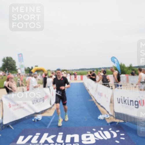 22.06.2025 - Viking Triathlon MichiJ http://msf.ph/oto/8083825 22.06.2025 14:41:41 Ziel 87 meine-sportfotos.de