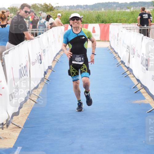 22.06.2025 - Viking Triathlon MichiJ http://msf.ph/oto/8083835 22.06.2025 16:17:42 Ziel 489 meine-sportfotos.de