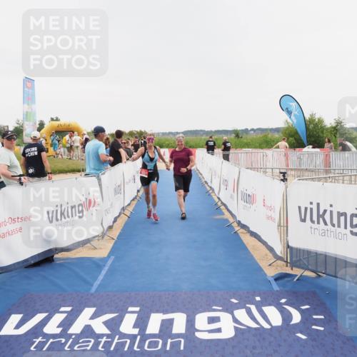 22.06.2025 - Viking Triathlon MichiJ http://msf.ph/oto/8083837 22.06.2025 16:10:28 Ziel 290, 396, 605 meine-sportfotos.de