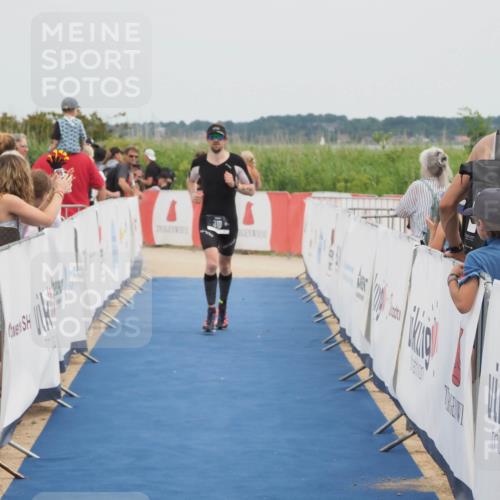22.06.2025 - Viking Triathlon MichiJ http://msf.ph/oto/8083840 22.06.2025 14:49:42 Ziel 310 meine-sportfotos.de