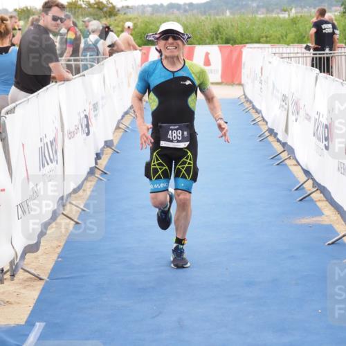 22.06.2025 - Viking Triathlon MichiJ http://msf.ph/oto/8083847 22.06.2025 16:17:43 Ziel 489 meine-sportfotos.de