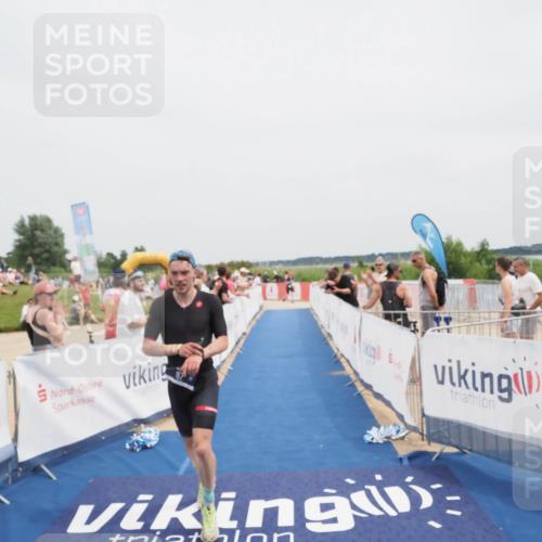 22.06.2025 - Viking Triathlon MichiJ http://msf.ph/oto/8083848 22.06.2025 14:41:41 Ziel 87 meine-sportfotos.de