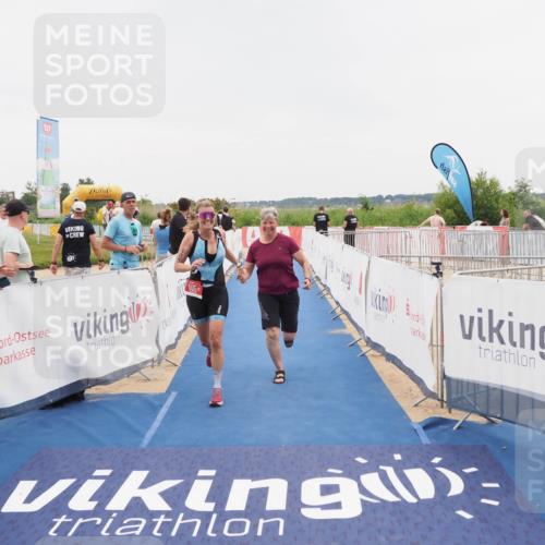 22.06.2025 - Viking Triathlon MichiJ http://msf.ph/oto/8083877 22.06.2025 16:10:29 Ziel 290, 396, 605 meine-sportfotos.de