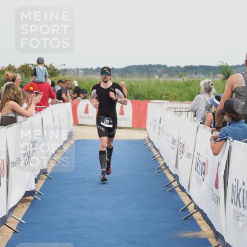 22.06.2025 - Viking Triathlon MichiJ http://msf.ph/oto/8083878 22.06.2025 14:49:42 Ziel 310 meine-sportfotos.de